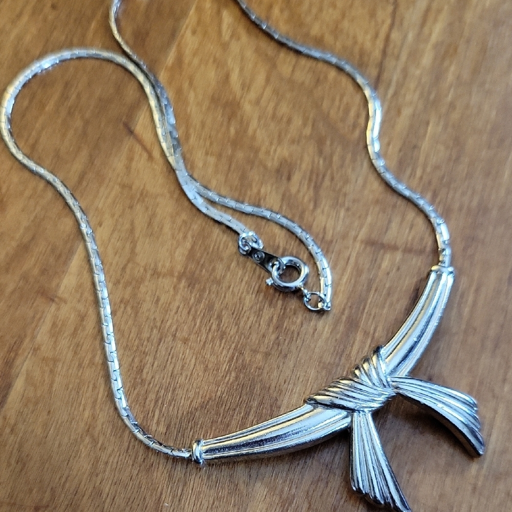 Source Unknown Silver Knot Necklace - image 2